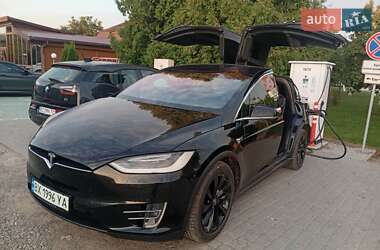 Внедорожник / Кроссовер Tesla Model X 2017 в Киеве