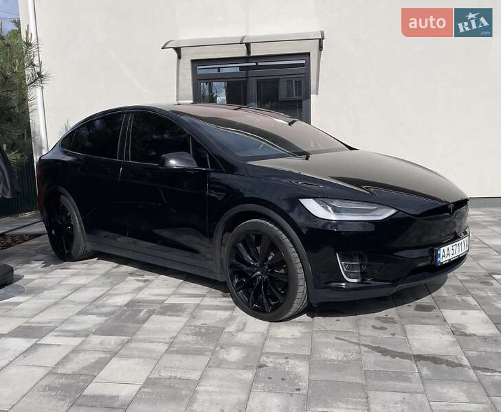 Позашляховик / Кросовер Tesla Model X 2020 в Києві