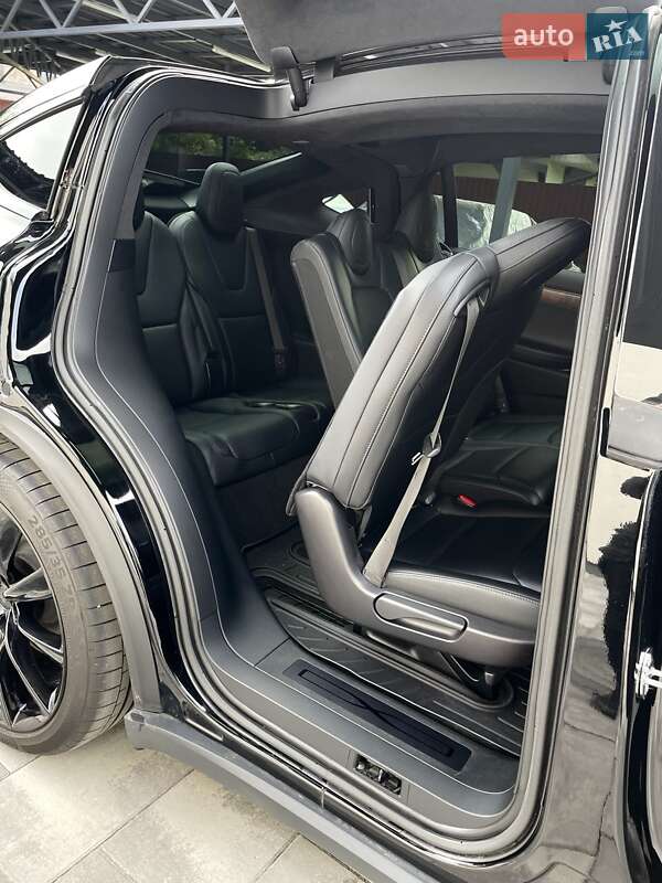 Позашляховик / Кросовер Tesla Model X 2020 в Києві