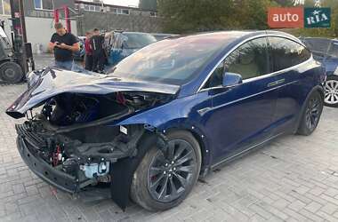 Tesla Model X 2016
