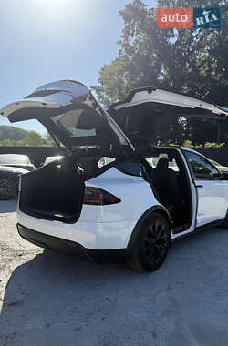 Внедорожник / Кроссовер Tesla Model X 2022 в 