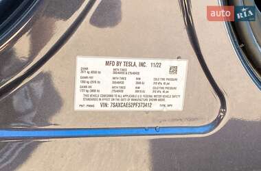 Позашляховик / Кросовер Tesla Model X 2022 в 