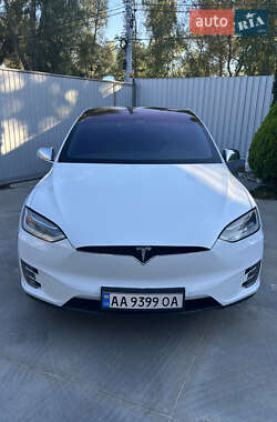 Tesla Model X 2016