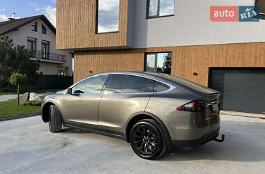 Внедорожник / Кроссовер Tesla Model X 2016 в Киеве фото 3 Внедорожник / Кроссовер Tesla Model X 2016 в Киеве