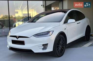 Внедорожник / Кроссовер Tesla Model X 2018 в Киеве