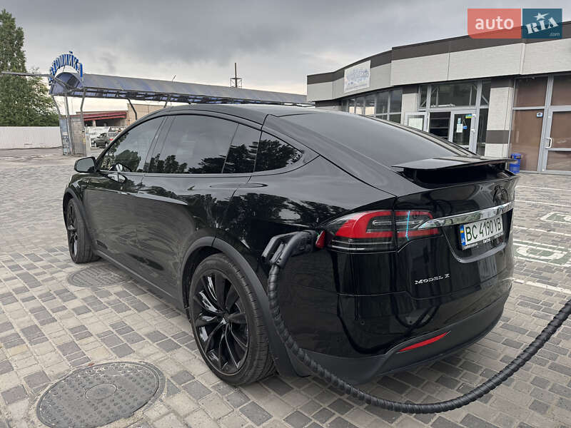 Внедорожник / Кроссовер Tesla Model X 2017 в Кременчуге