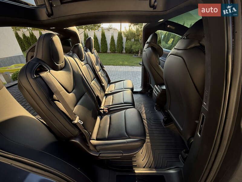 Позашляховик / Кросовер Tesla Model X 2020 в Одесі фото 28 Позашляховик / Кросовер Tesla Model X 2020 в Одесі