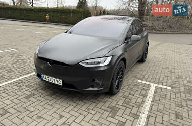 Внедорожник / Кроссовер Tesla Model X 2017 в 