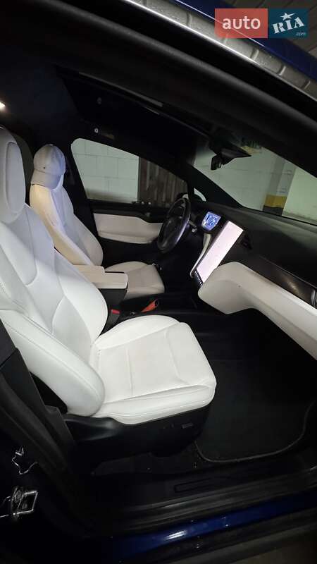 Внедорожник / Кроссовер Tesla Model X 2019 в Киеве фото 4 Внедорожник / Кроссовер Tesla Model X 2019 в Киеве
