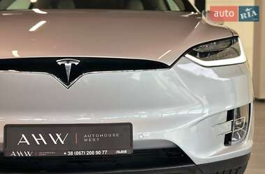 Внедорожник / Кроссовер Tesla Model X 2018 в 