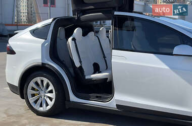 Внедорожник / Кроссовер Tesla Model X 2019 в 