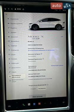 Позашляховик / Кросовер Tesla Model X 2016 в 