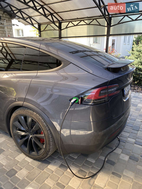 Внедорожник / Кроссовер Tesla Model X 2020 в Полтаве