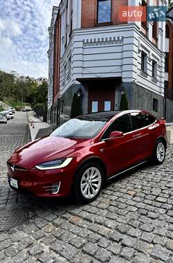 Tesla Model X 2016