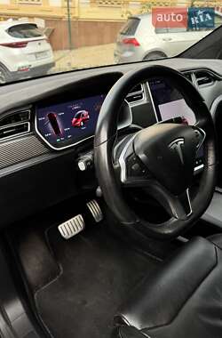 Внедорожник / Кроссовер Tesla Model X 2016 в 