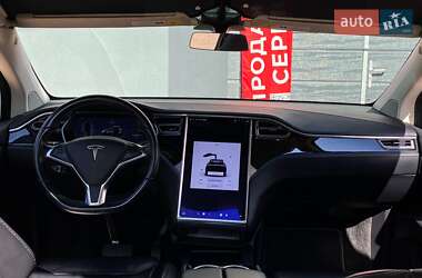 Внедорожник / Кроссовер Tesla Model X 2017 в 