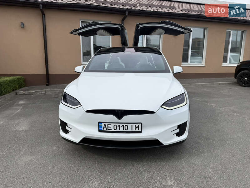 Внедорожник / Кроссовер Tesla Model X 2018 в Днепре