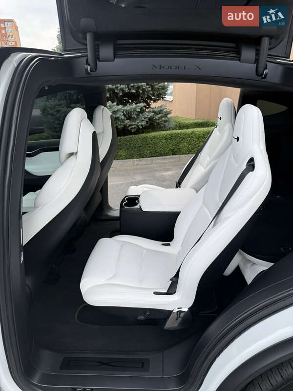 Внедорожник / Кроссовер Tesla Model X 2018 в Днепре