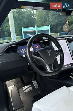 Внедорожник / Кроссовер Tesla Model X 2018 в 