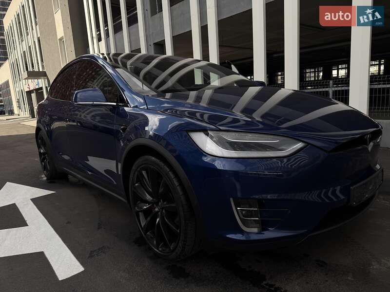 Позашляховик / Кросовер Tesla Model X 2020 в Києві