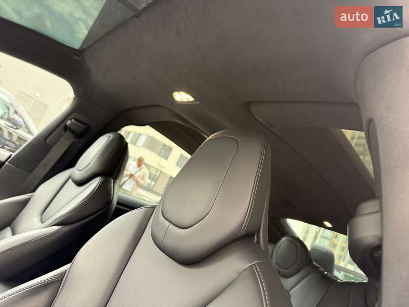 Позашляховик / Кросовер Tesla Model X 2020 в Києві