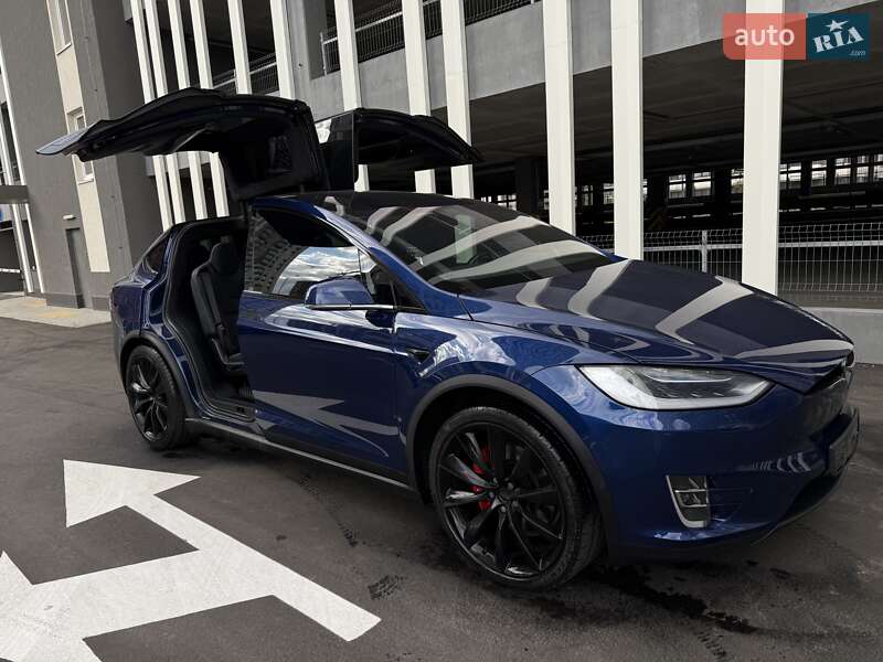 Позашляховик / Кросовер Tesla Model X 2020 в Києві
