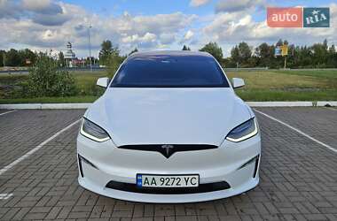 Tesla Model X 2022