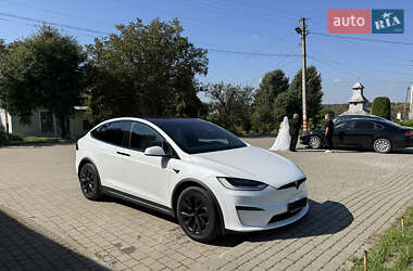 Tesla Model X 2022