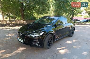 Внедорожник / Кроссовер Tesla Model X 2017 в Житомире