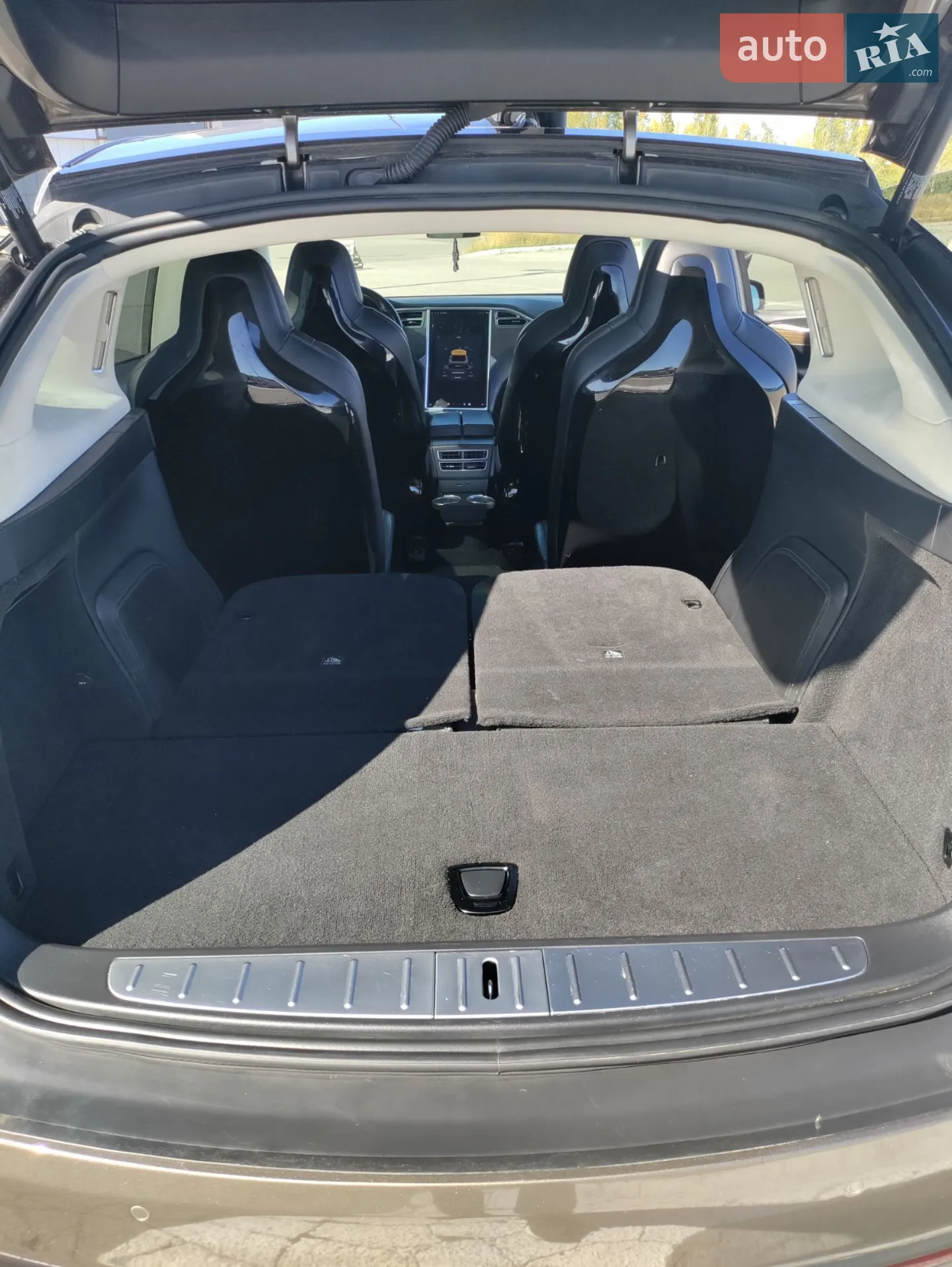 2016 Tesla Model X - мініатюра 3