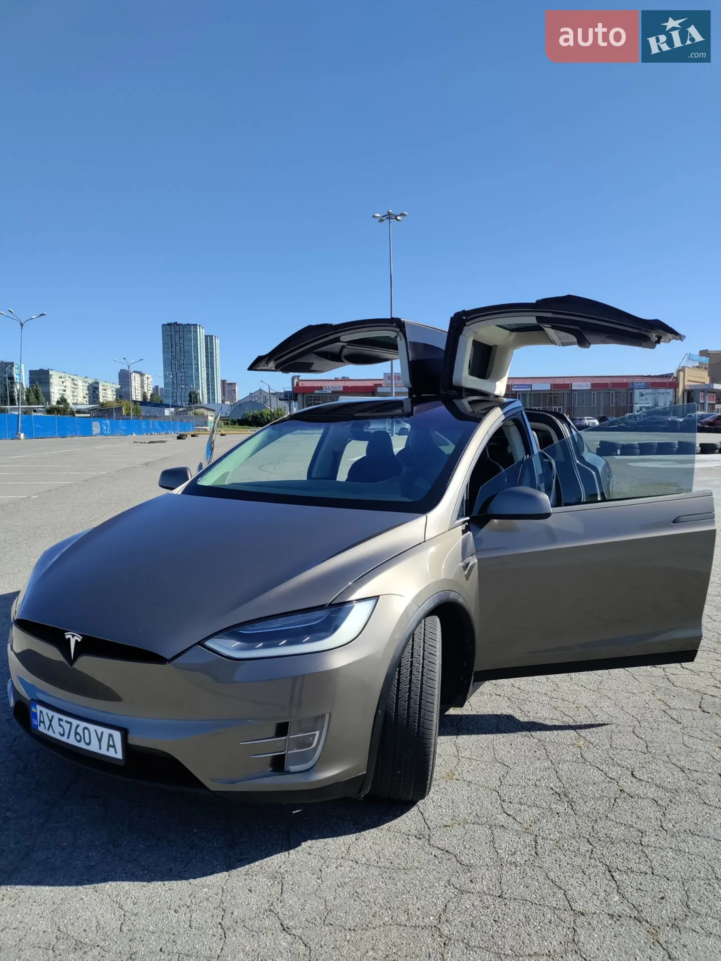 2016 Tesla Model X - мініатюра 8
