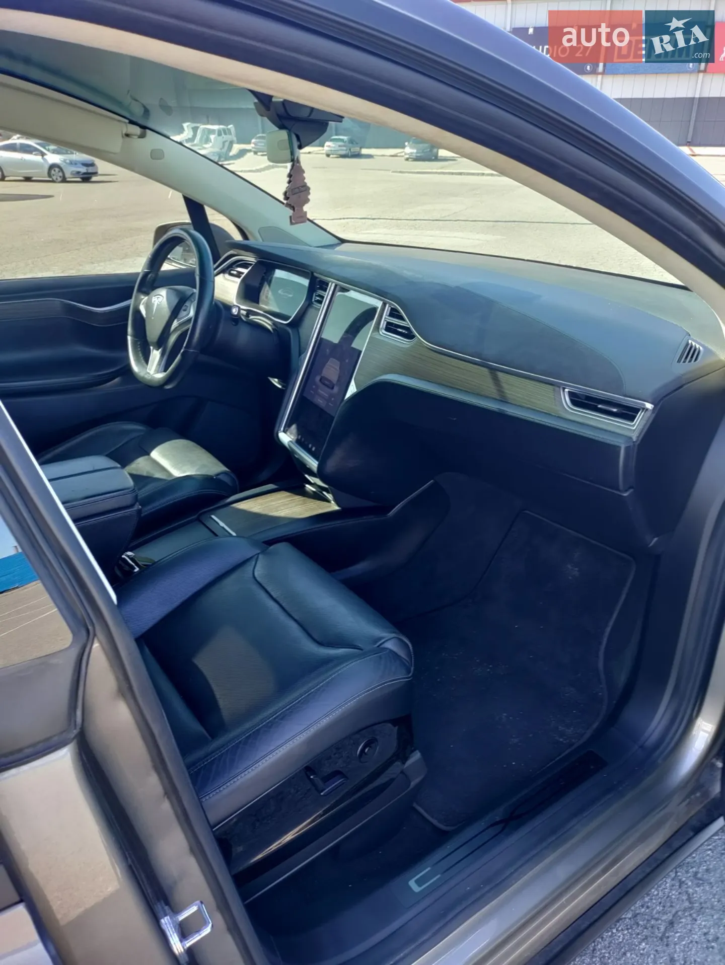 2016 Tesla Model X - мініатюра 14