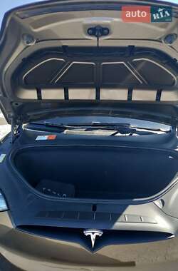 Внедорожник / Кроссовер Tesla Model X 2016 в Харькове фото 13 Внедорожник / Кроссовер Tesla Model X 2016 в Харькове