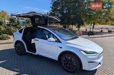 Tesla Model X 2022