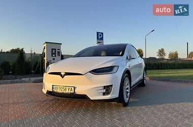 Внедорожник / Кроссовер Tesla Model X 2018 в 