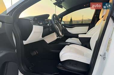 Внедорожник / Кроссовер Tesla Model X 2018 в 