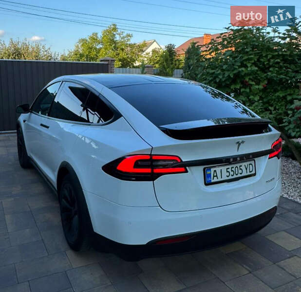 Позашляховик / Кросовер Tesla Model X 2020 в Києві