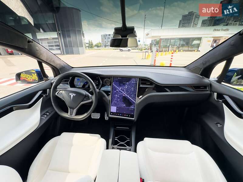 Позашляховик / Кросовер Tesla Model X 2019 в Києві фото 14 Позашляховик / Кросовер Tesla Model X 2019 в Києві