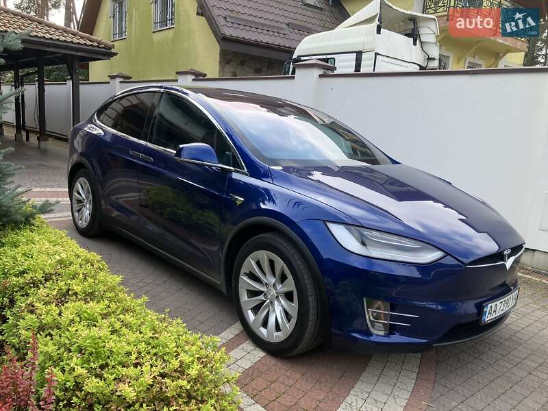 Позашляховик / Кросовер Tesla Model X 2019 в Львові фото 4 Позашляховик / Кросовер Tesla Model X 2019 в Львові