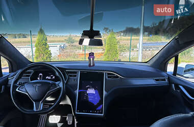 Внедорожник / Кроссовер Tesla Model X 2016 в 