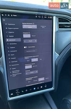 Внедорожник / Кроссовер Tesla Model X 2016 в 