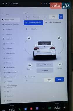 Позашляховик / Кросовер Tesla Model X 2020 в 