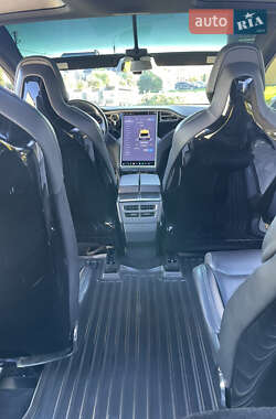 Внедорожник / Кроссовер Tesla Model X 2016 в 