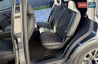 Позашляховик / Кросовер Tesla Model X 2024 в 