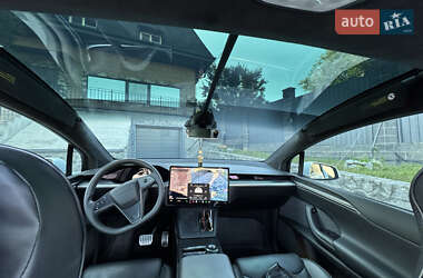 Позашляховик / Кросовер Tesla Model X 2023 в 
