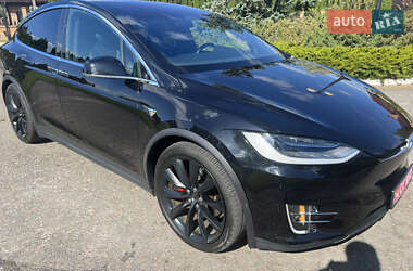 Tesla Model X 2018