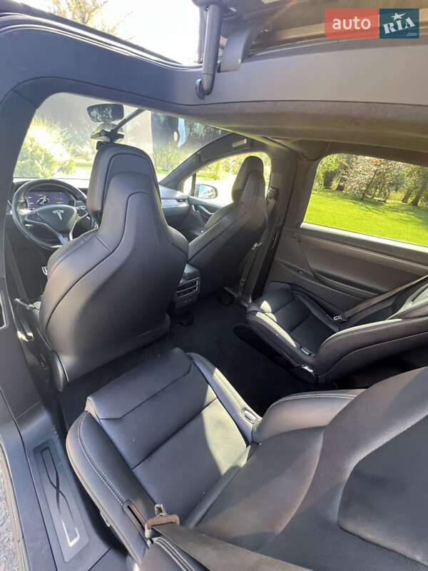 Внедорожник / Кроссовер Tesla Model X 2018 в Киеве фото 16 Внедорожник / Кроссовер Tesla Model X 2018 в Киеве