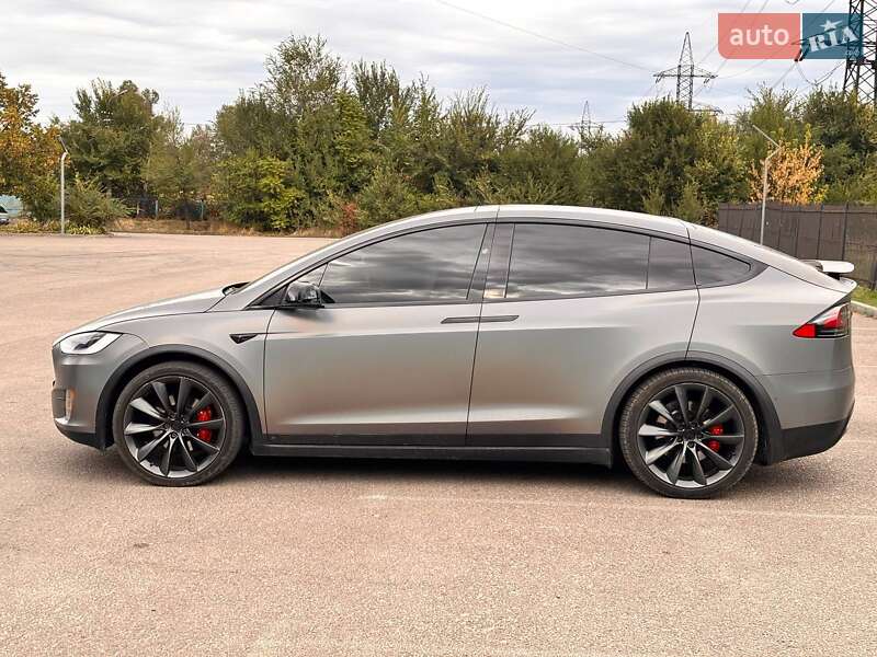 Внедорожник / Кроссовер Tesla Model X 2019 в Днепре