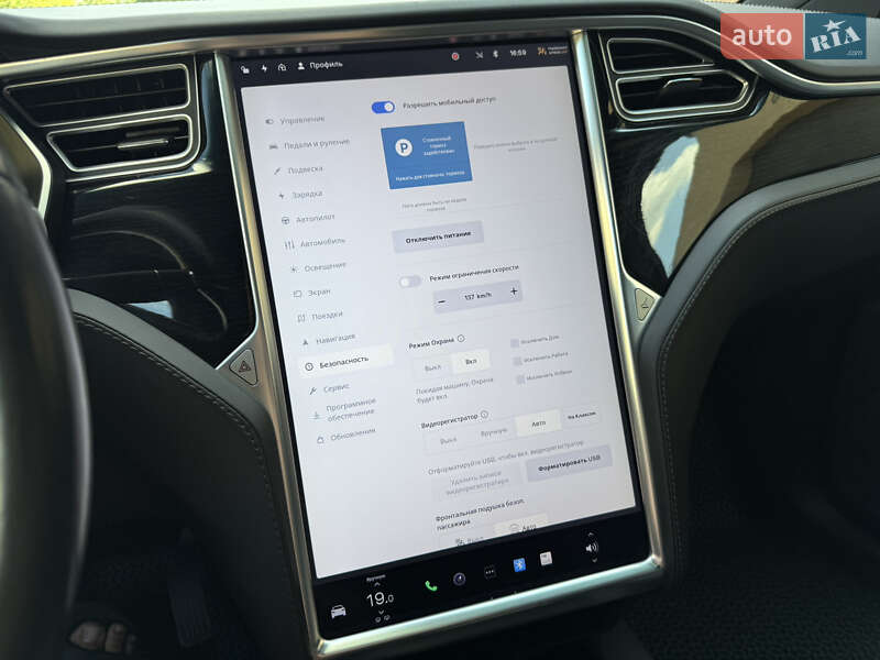 Внедорожник / Кроссовер Tesla Model X 2017 в Тернополе