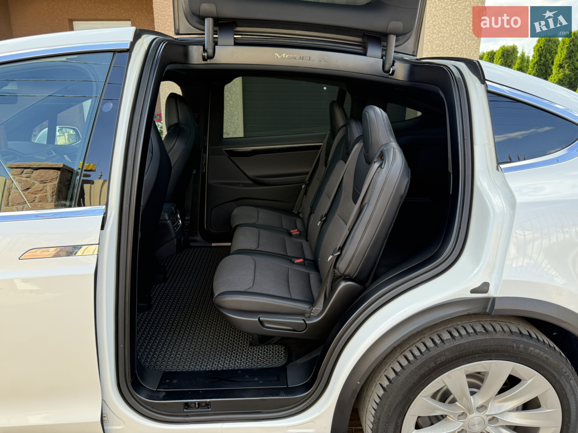 2017 Tesla Model X - мініатюра 64